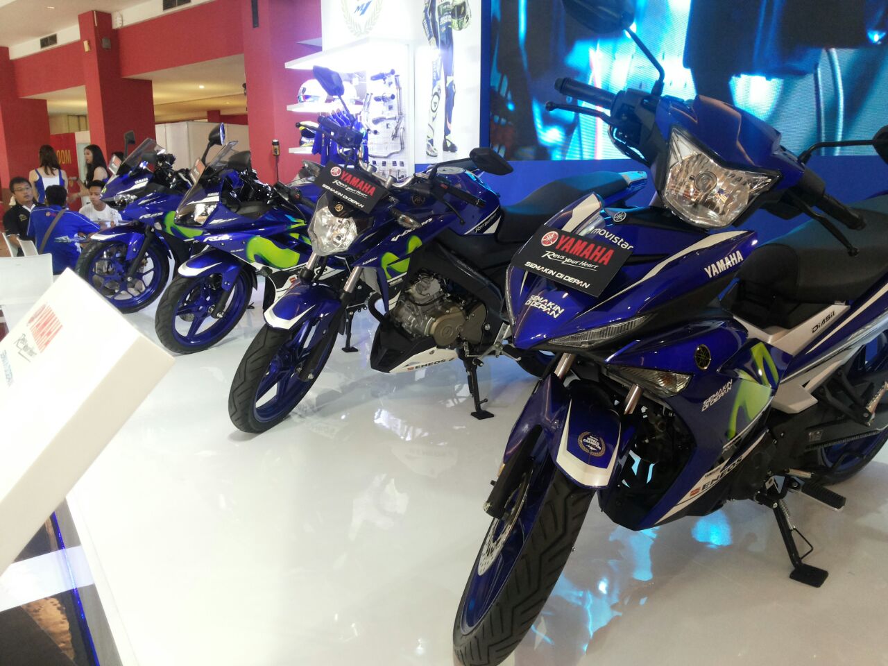 Empat Motor Livery Yamaha MotoGP Diperkenalkan Di Indonesia